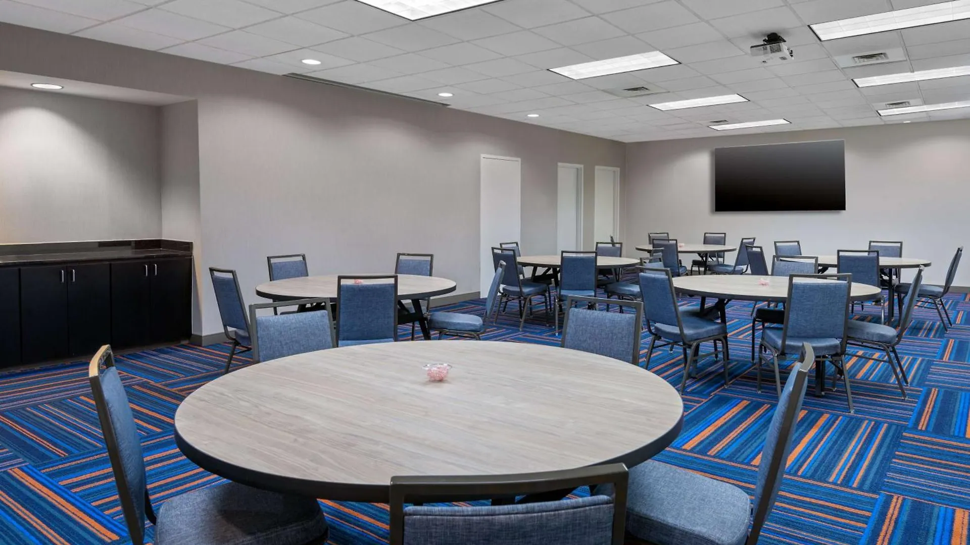 Hampton Inn Charlotte Uptown 3*,  United States
